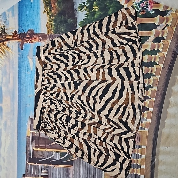 J. Crew Animal Satin Zebra Print Mini Skirt Size 6 NWT - Picture 5 of 8